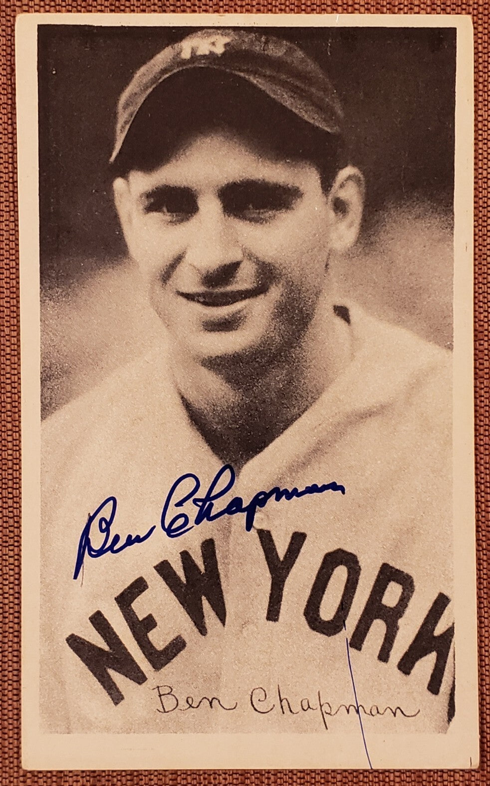 1936 National Chicle R313 #19  Ben Chapman NY Yankees Baseball Card JSA AUTO0