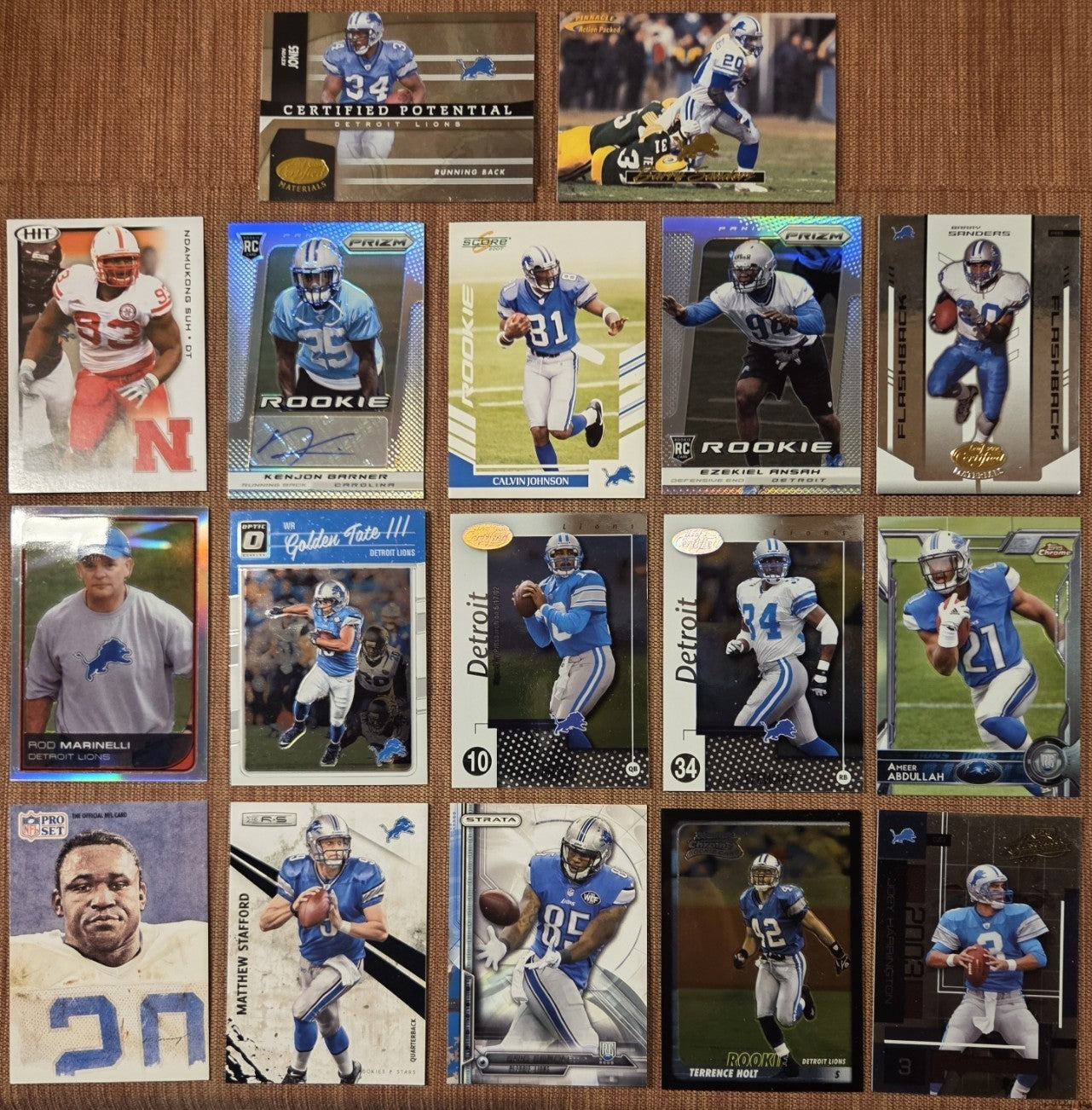 Detroit Lions Football Cards Barry Sanders Calvin Johnson RC Suh Ansah Holt RCs0
