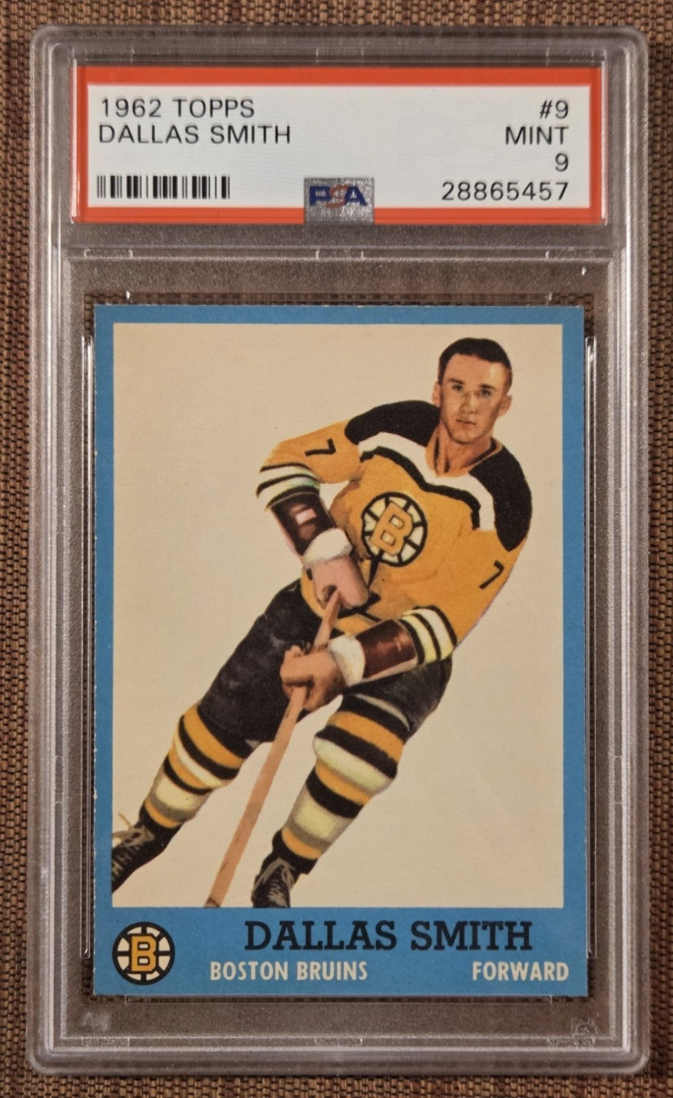1962 Topps #9 Dallas Smith Boston Bruins Vintage Original Hockey Card PSA 9 Mint0