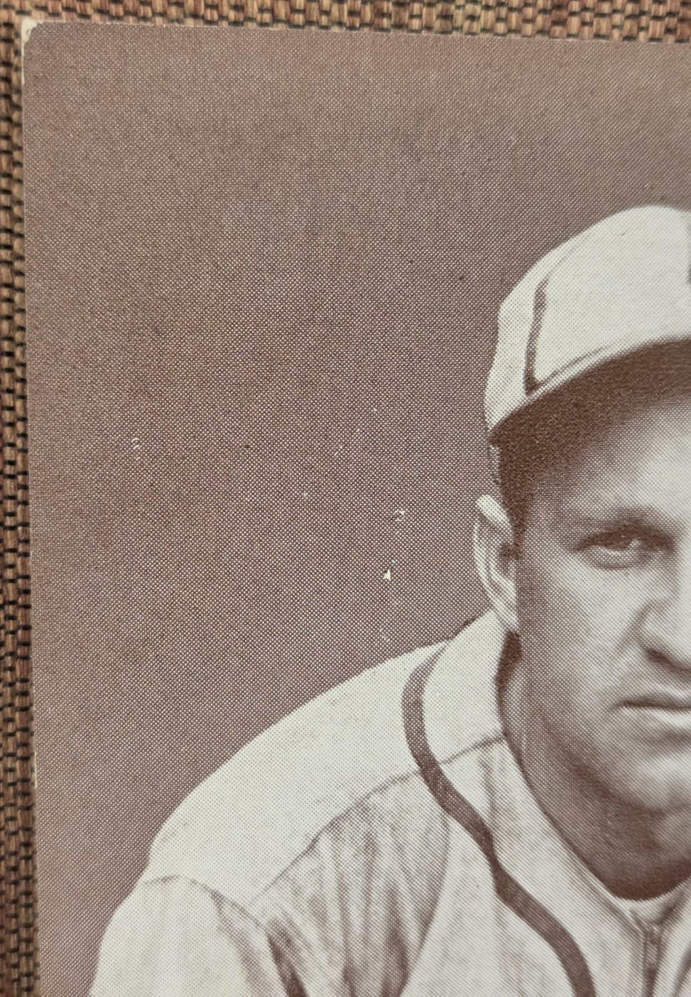 1947 Exhibits Enos Slaughter St. Louis Cardinals Original Baseball Card HOF1
