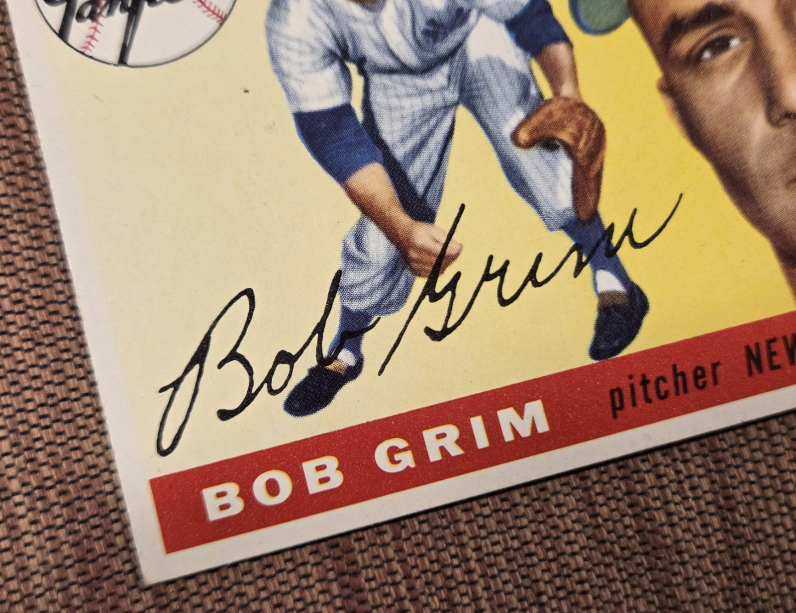 1955 Topps #80 Bob Grim New York Yankees Original Rookie Baseball Card RC4