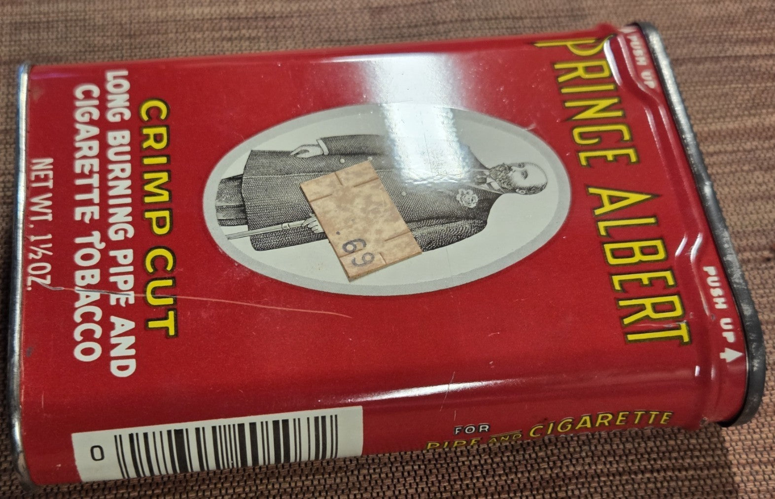 Vintage Prince Albert Crimp Cut Tobacco Tin 1.5 oz Great Condition Lid Opens5