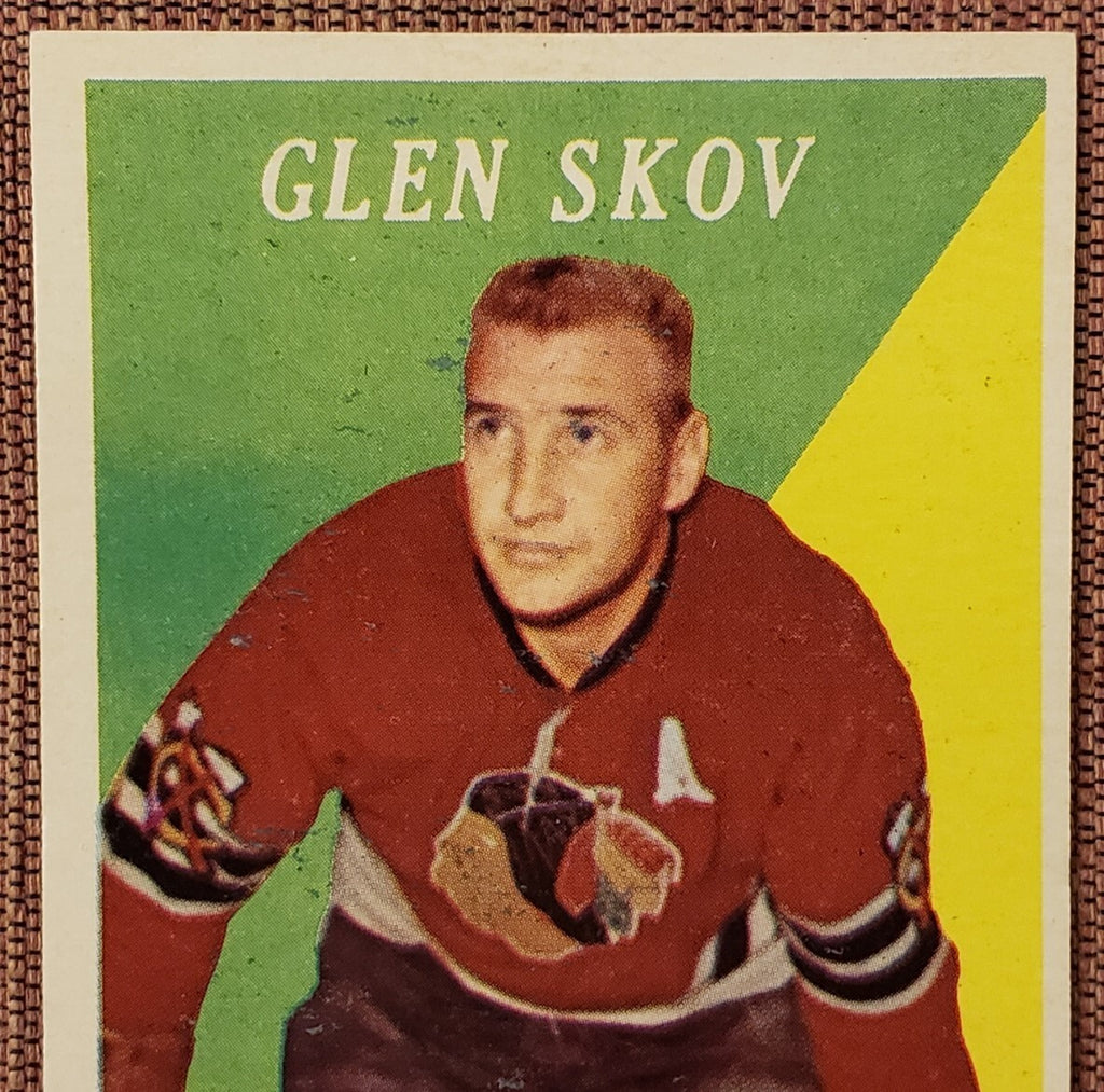 1958-59 Topps #3 Glen Skov Chicago Blackhawks Authentic Original Hockey Card2