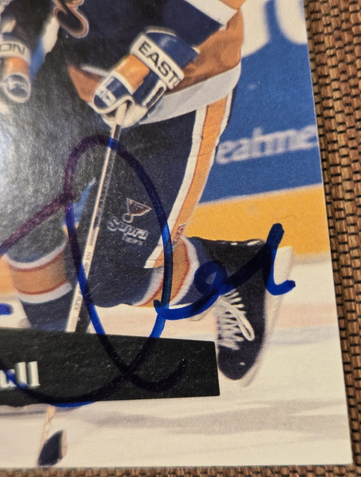 1991 Pro Set #215 Brett Hull St. Louis Blues Original Hockey Card JSA AUTO3