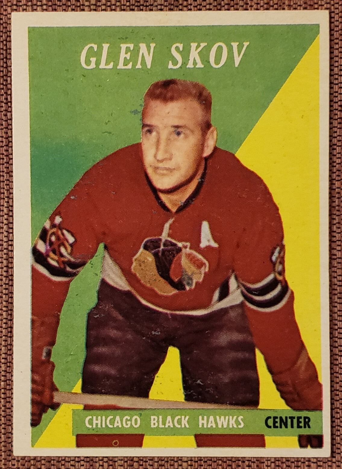 1958-59 Topps #3 Glen Skov Chicago Blackhawks Authentic Original Hockey Card0