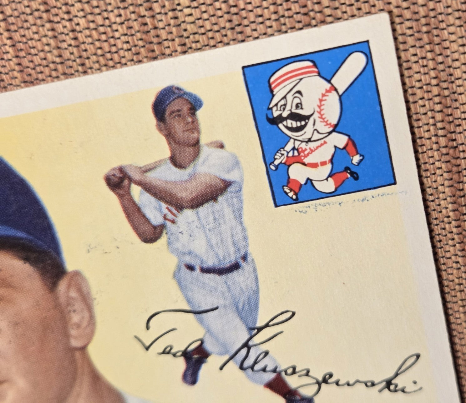 1955 Topps #120 Ted Kluszewski Cincinnati Reds Vintage Original Baseball Card2