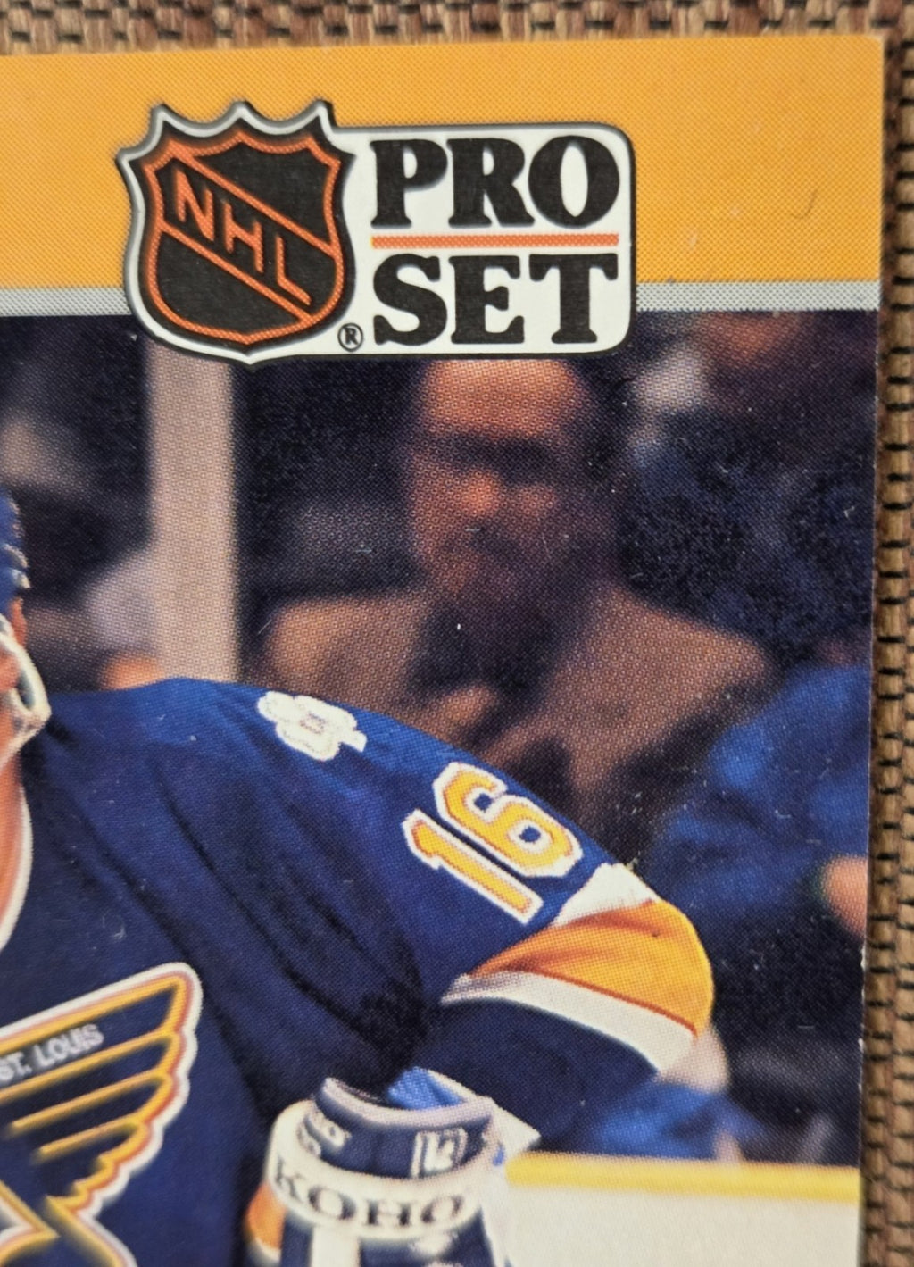 1990 Pro Set #263 Brett Hull St. Louis Blues Original Hockey Card JSA AUTO2