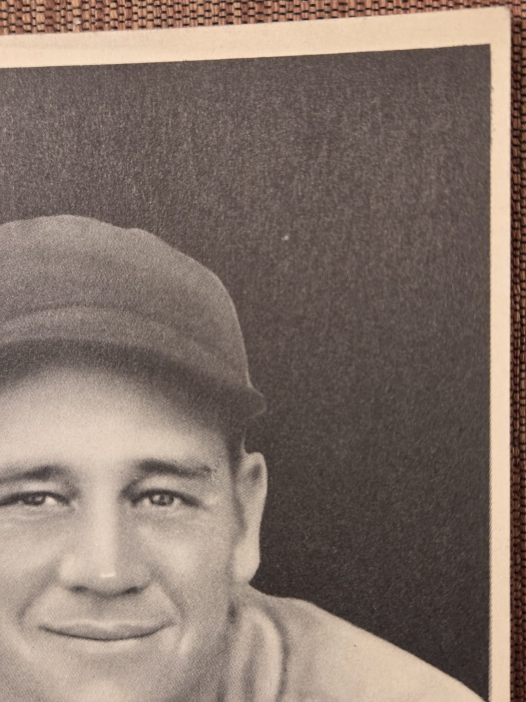1939 Goudey Premiums R303 #19 Gus Mancuso Cardinals Giants Dodgers Baseball Card2