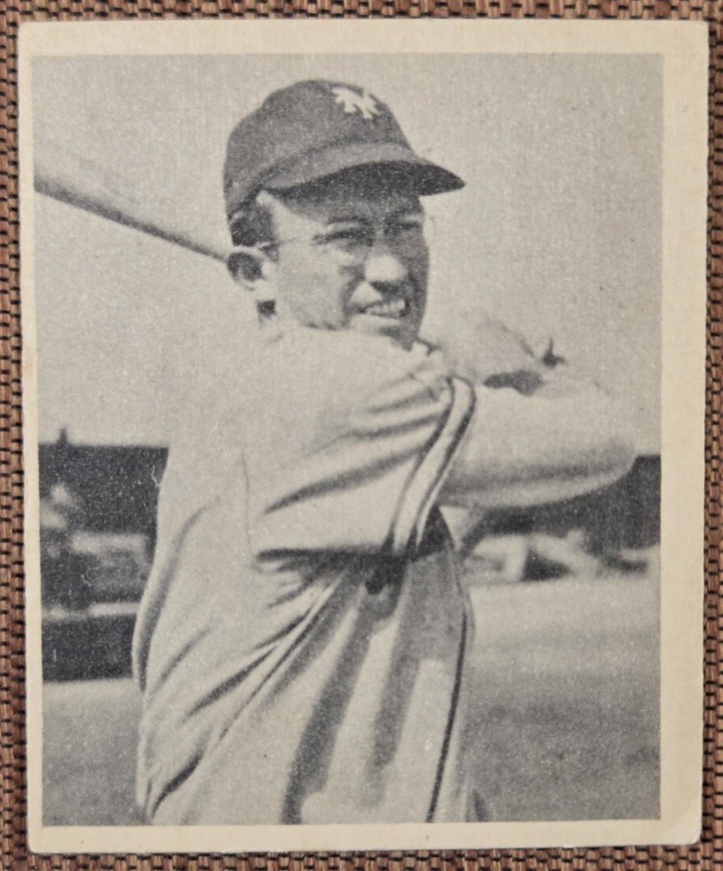 1948 Bowman #32 Bill Rigney New York Giants Original Rookie Baseball Card RC1