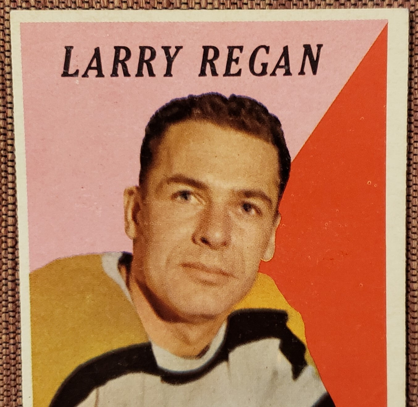 1958-59 Topps #10 Larry Regan Boston Bruins Authentic Original Hockey Card2