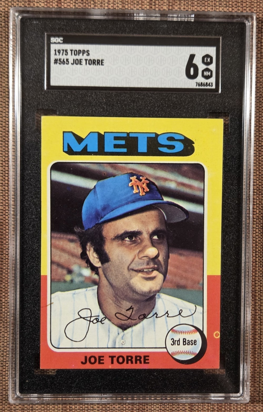 1975 Topps #565 Joe Torre New York Mets Original Baseball Card SGC 6 EX/MT0