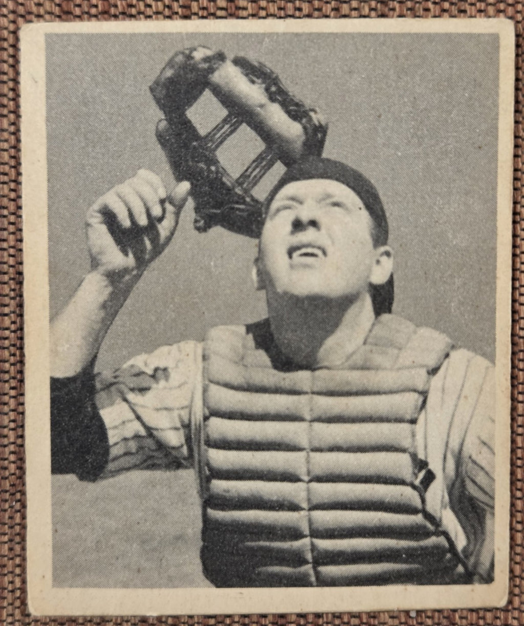 1948 Bowman #10 Buddy Rosar Philadelphia Athletics Rookie Baseball Card RC0