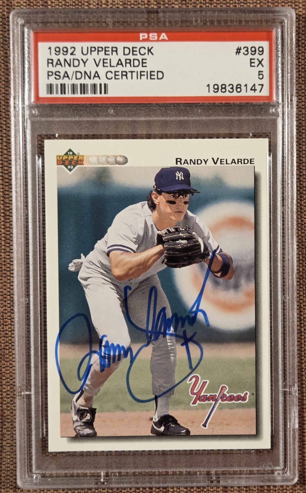1992 Upper Deck #399 Randy Velarde NY Yankees Baseball Card PSA 5 / DNA AUTO0
