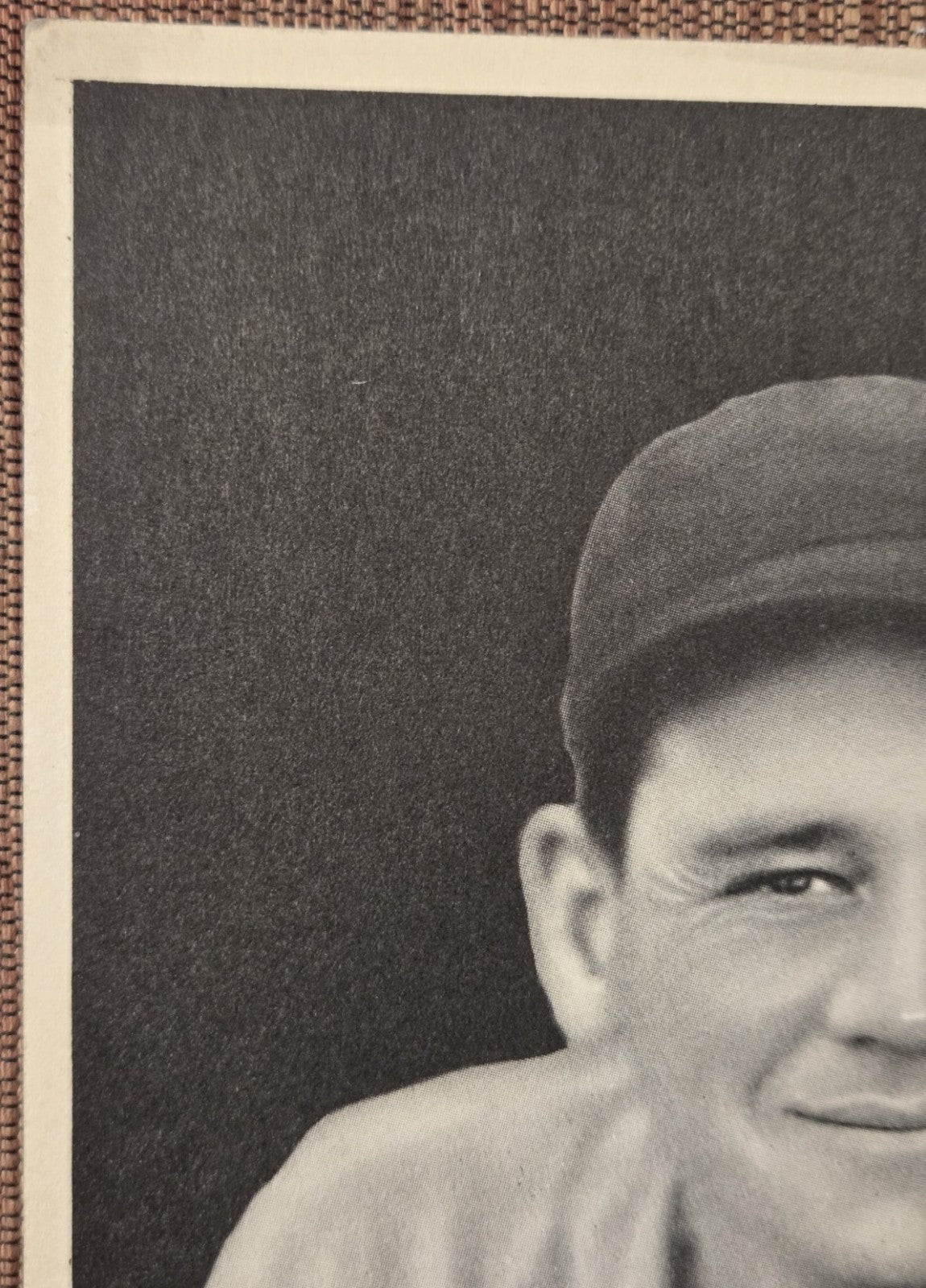 1939 Goudey Premiums R303 #19 Gus Mancuso Cardinals Giants Dodgers Baseball Card1
