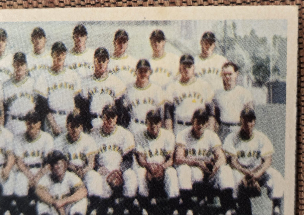 1956 Topps #121 Pittsburgh Pirates Baseball Card Clemente Friend Law Groat2