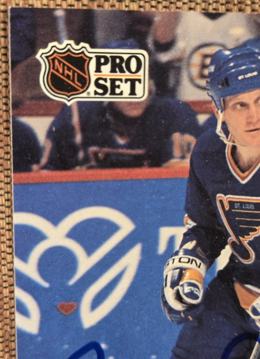 1991 Pro Set #215 Brett Hull St. Louis Blues Original Hockey Card JSA AUTO1