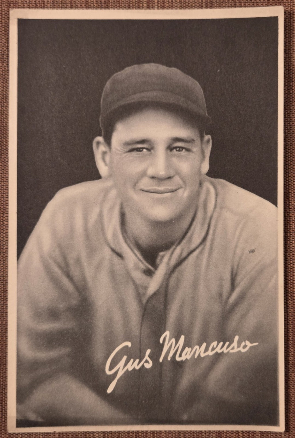 1939 Goudey Premiums R303 #19 Gus Mancuso Cardinals Giants Dodgers Baseball Card0